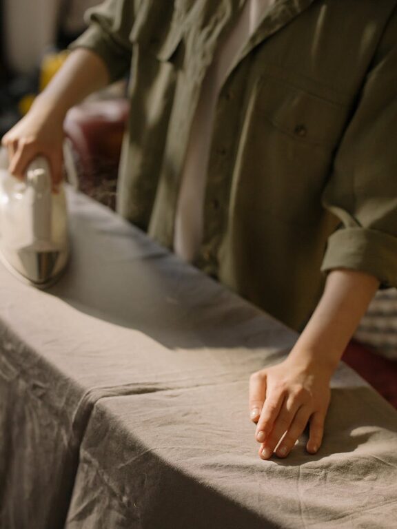 Tips for Caring for Your Clothes Longer: Practical and Easy Advice